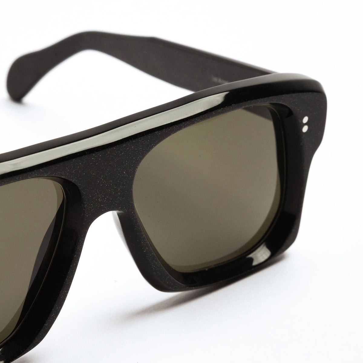 The 620 in Sparkling Black Sunglasses
